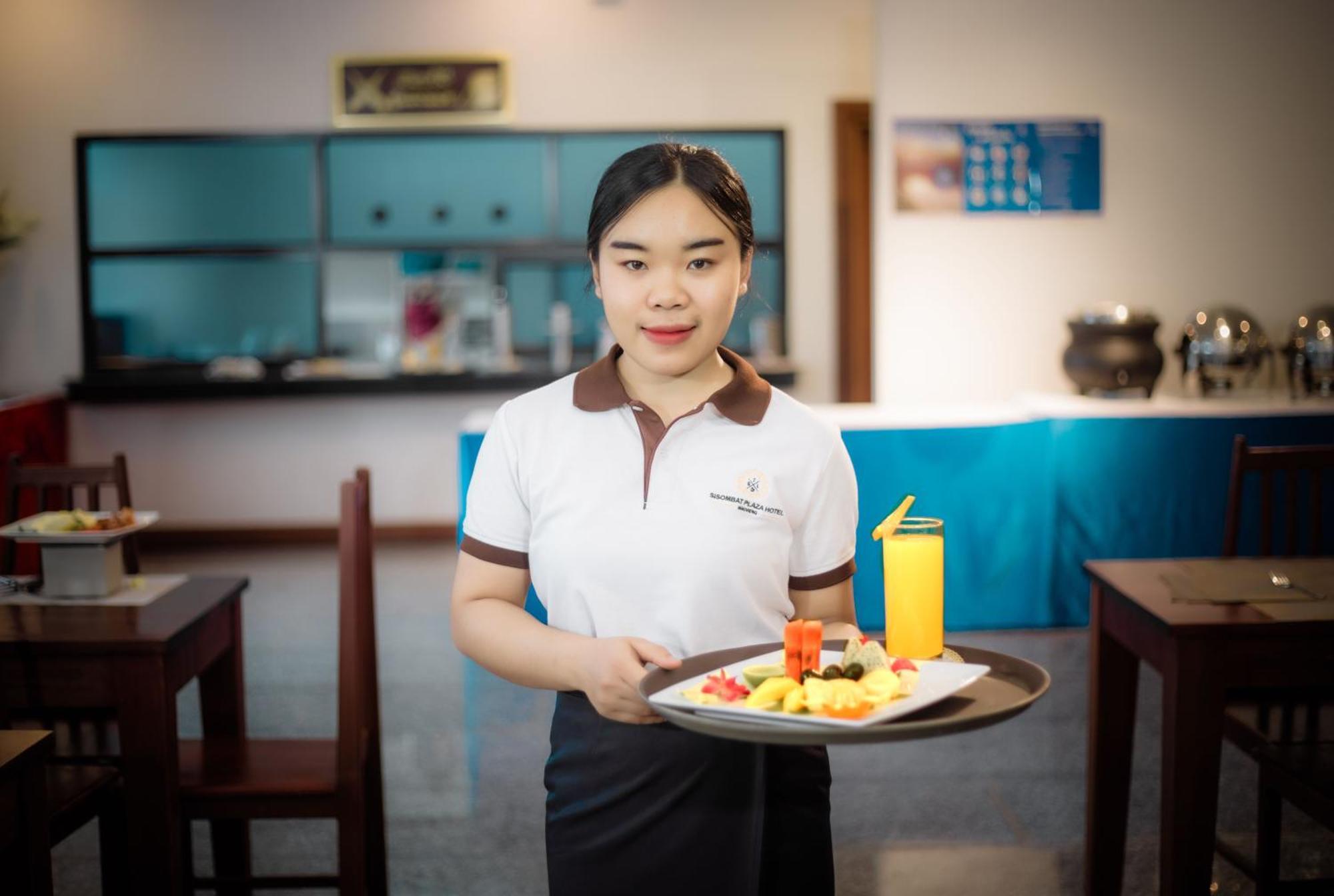 Sisombat Plaza Hotel Vang Vieng Eksteriør bilde